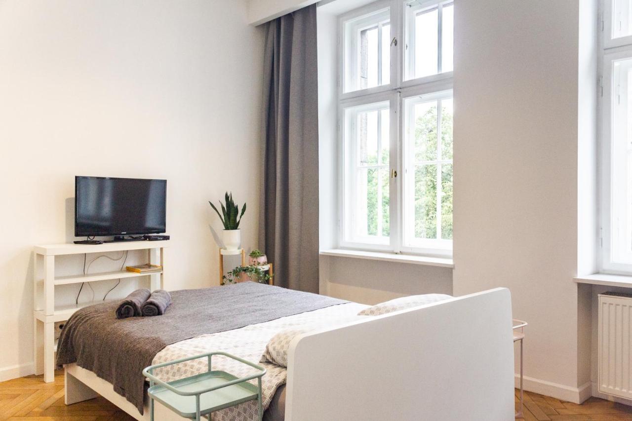 Apartament Przy Woonerfie Lódź Exterior foto